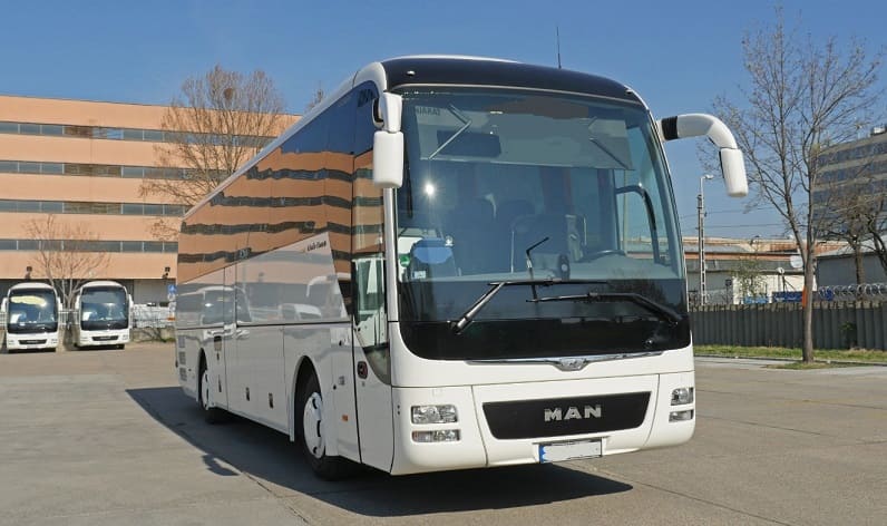 Hungary: Buses operator in Heves in Heves and Hungary
